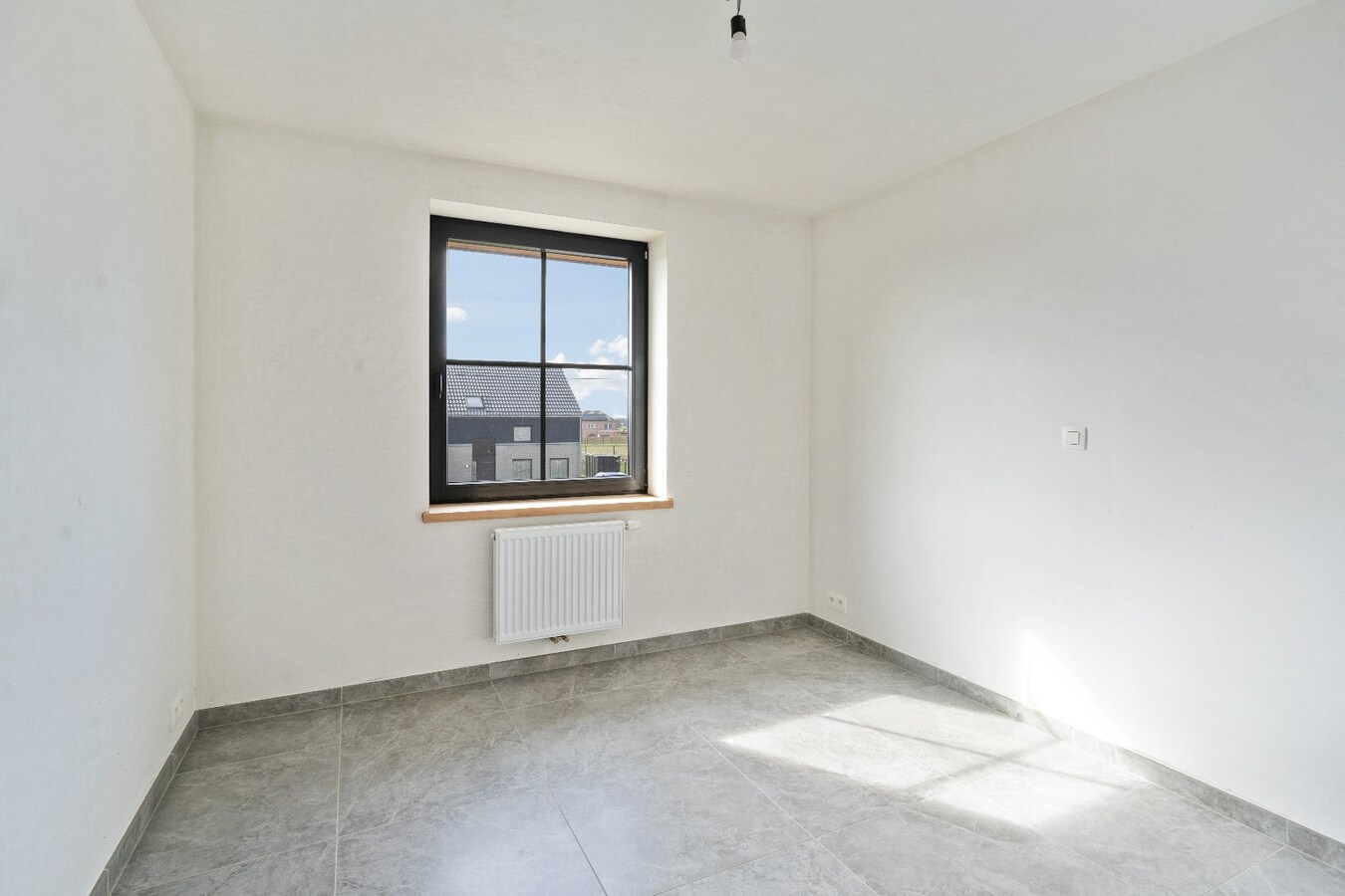 Energiezuinige nieuwbouwwoning met 4 slaapkamers te Houthulst 