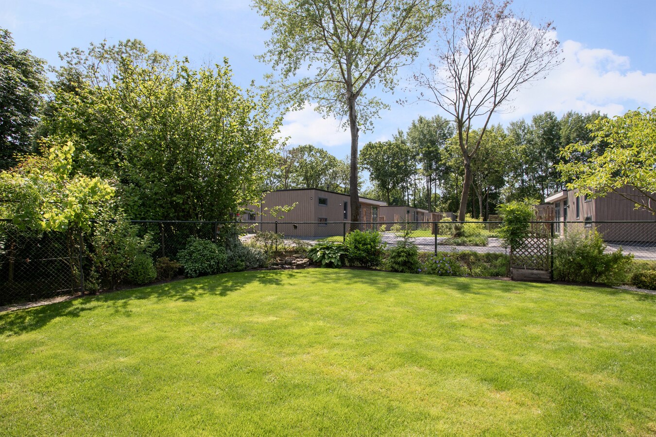 Instapklare recreatiewoning op park 'Brabantse Kempen' te Lage Mierde. 