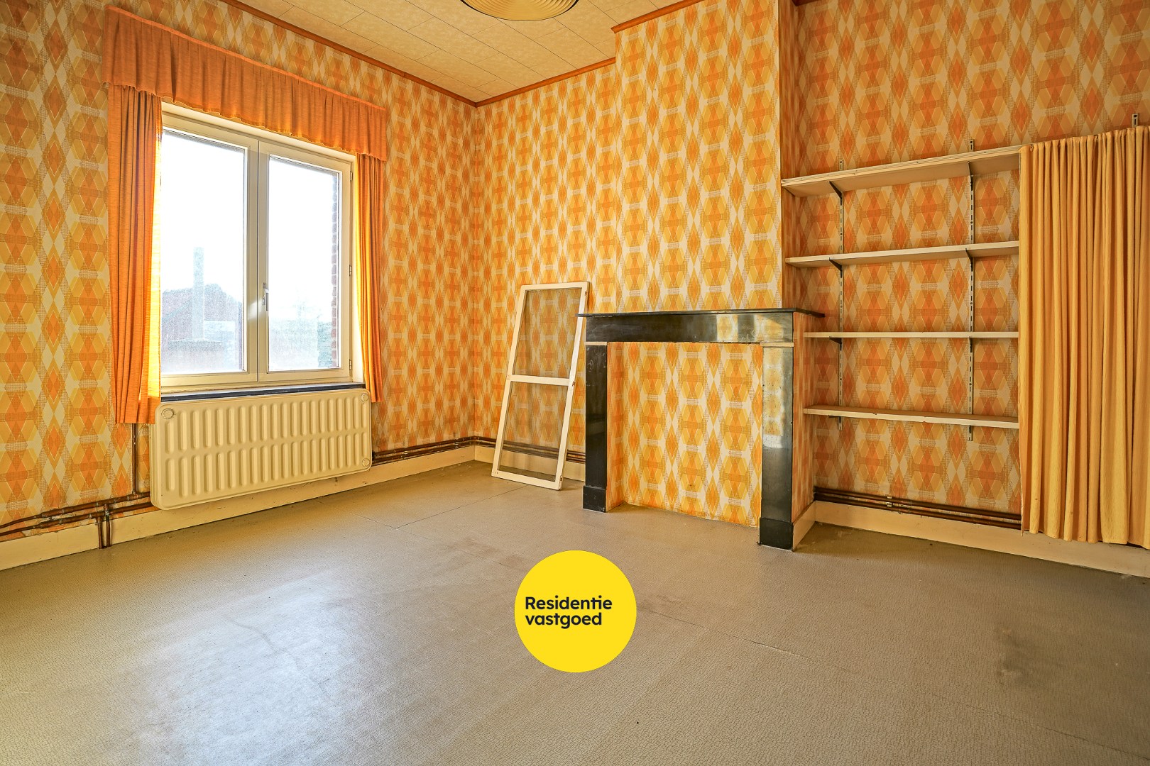 Renovatiewoning met 5 slaapkamers en zonnige tuin in het centrum van Woumen (Diksmuide) 