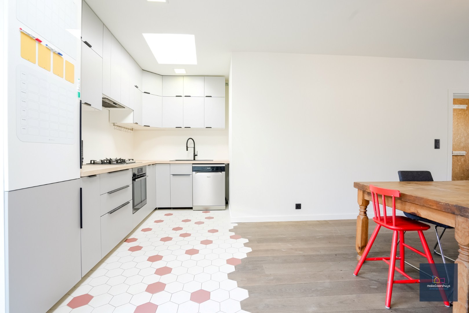 Gezellige eigendom met tuin in het centrum van Mariakerke 