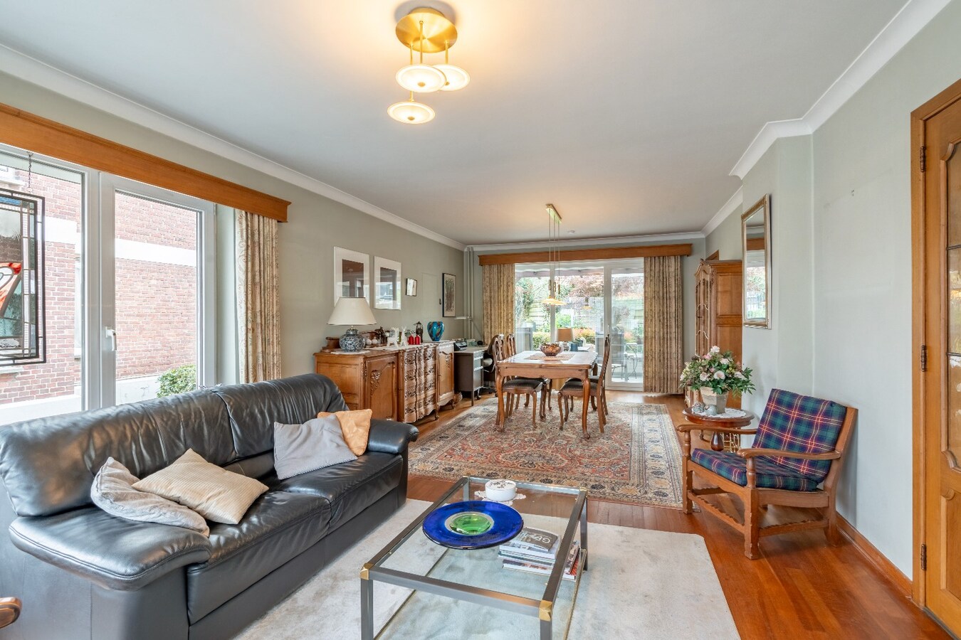 Ruime woning met tuin, garage en 3 slaapkamers. 