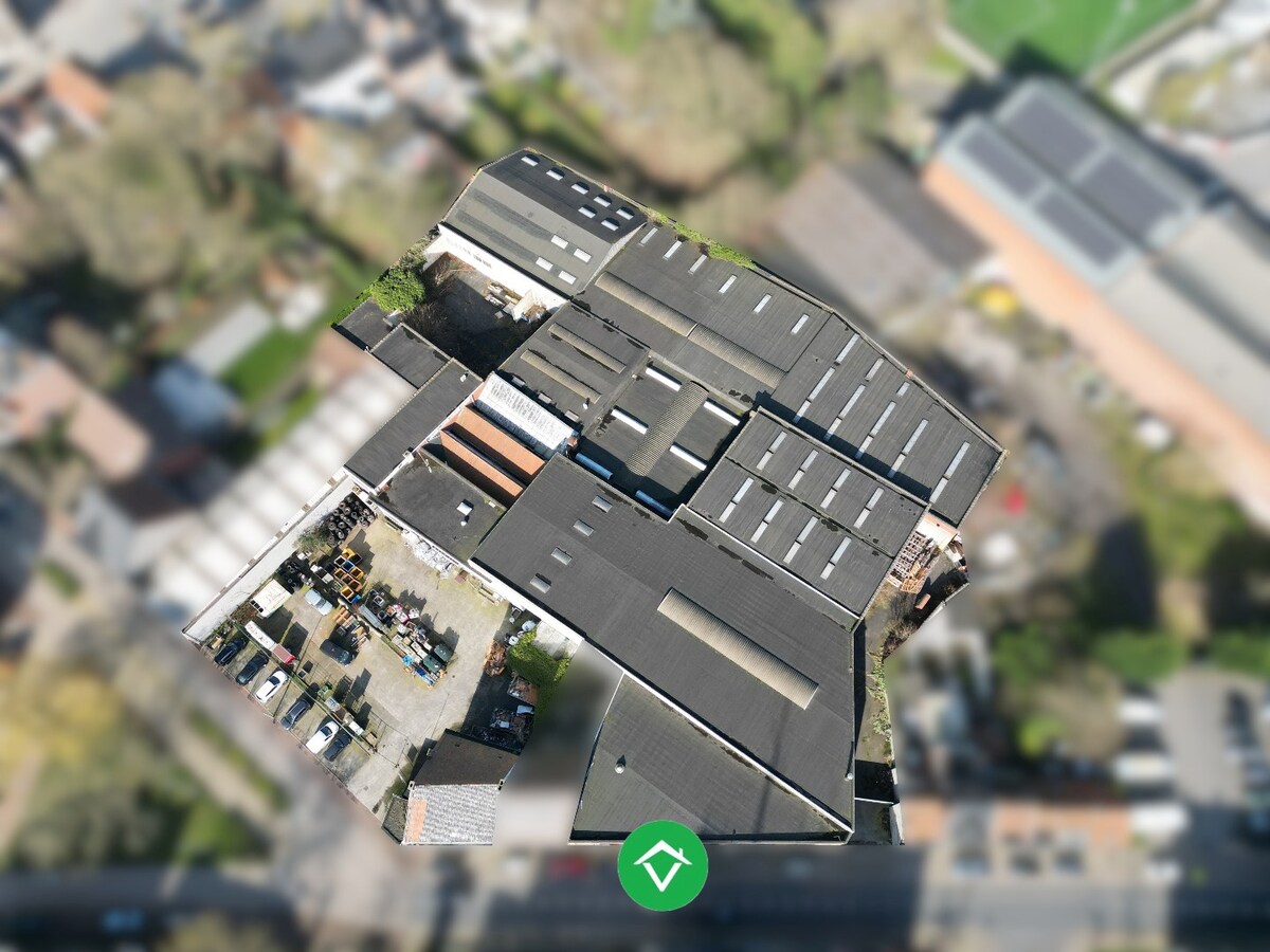 Projectzone van 7635 m² op een uiterst gunstige ligging te Roeselare 