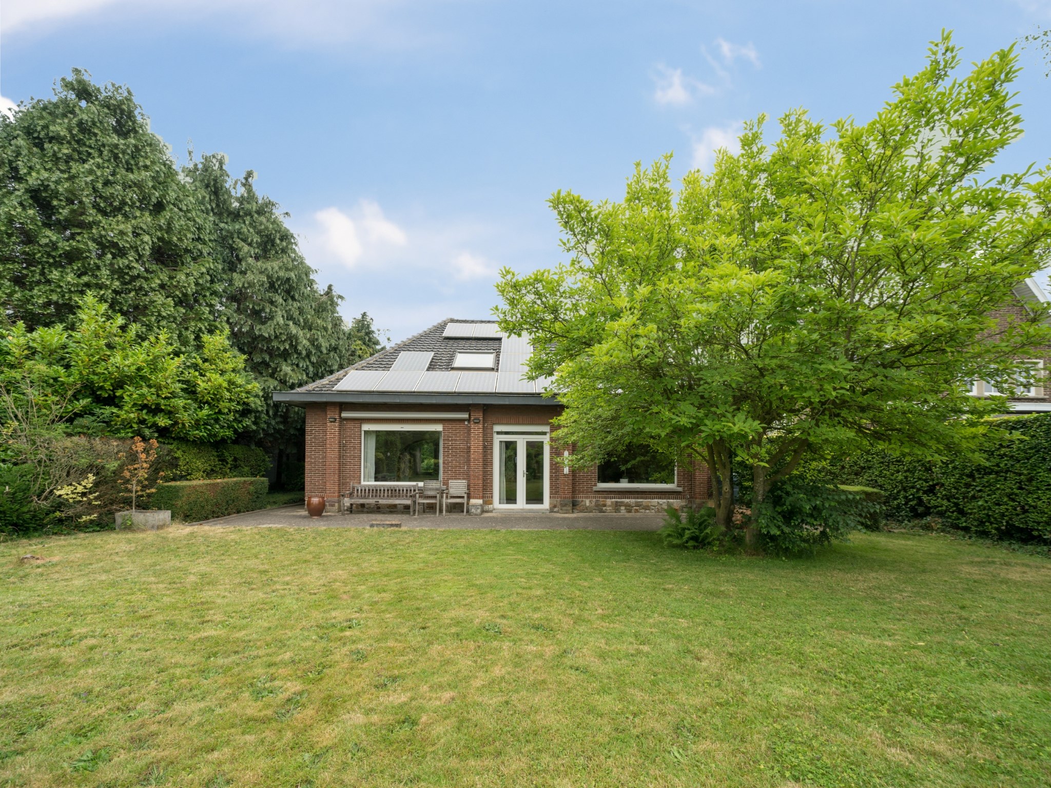 Ruime, karaktervolle woning met 4/5 kamers en tuin 