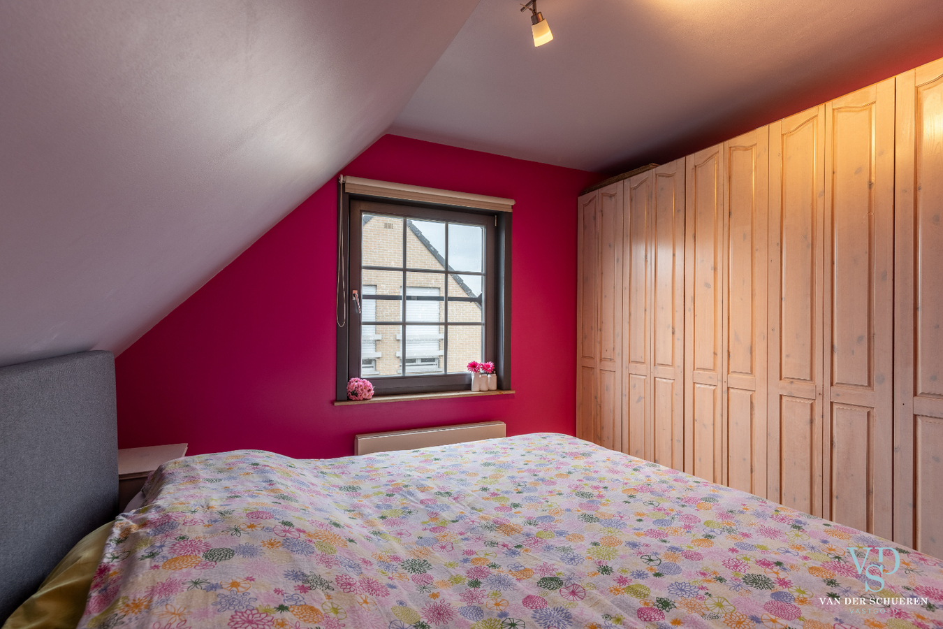 Energiezuinige, eigentijdse villa met zwembad. 