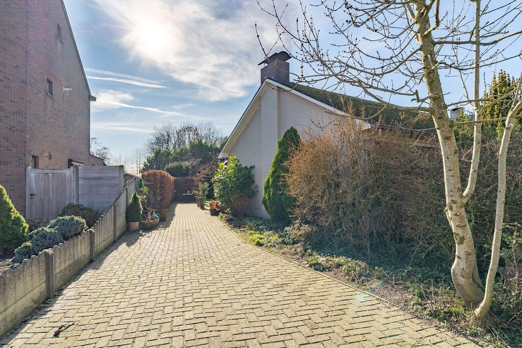 Woning te koop | in afhandeling in Weelde