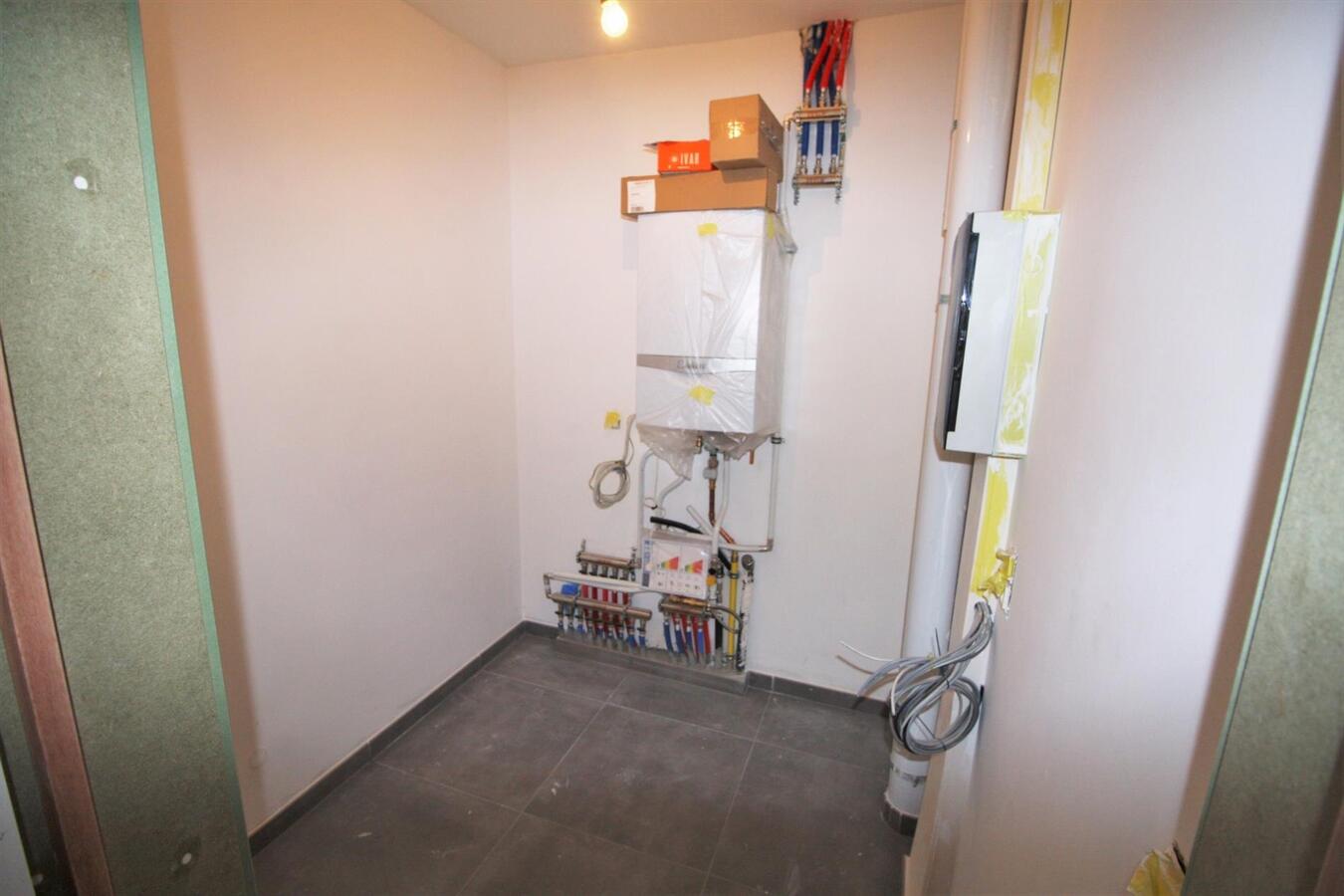 Volledig vernieuwd duplex appartement met 3 slaapkamers te Bredene 