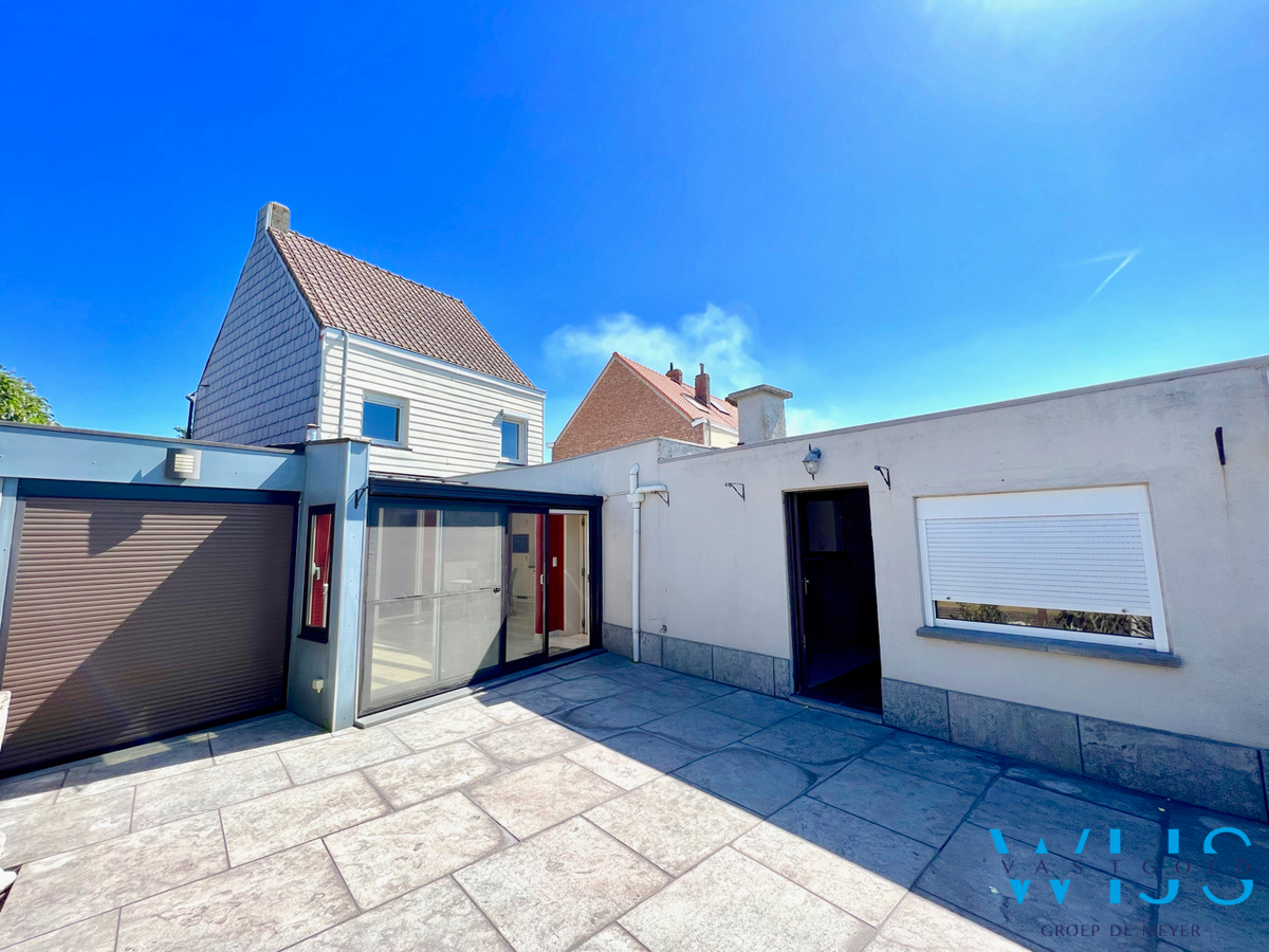 Instapklaar woonhuis op een rustige locatie te Rieme ! 