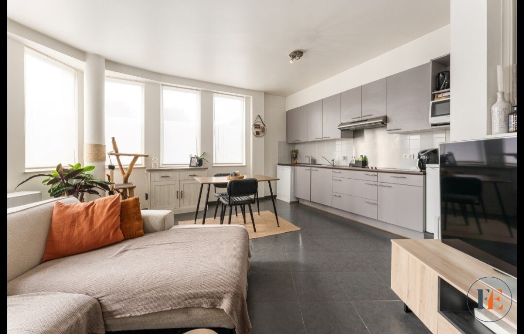 Gezellige hoekwoning in het centrum van Destelbergen. 