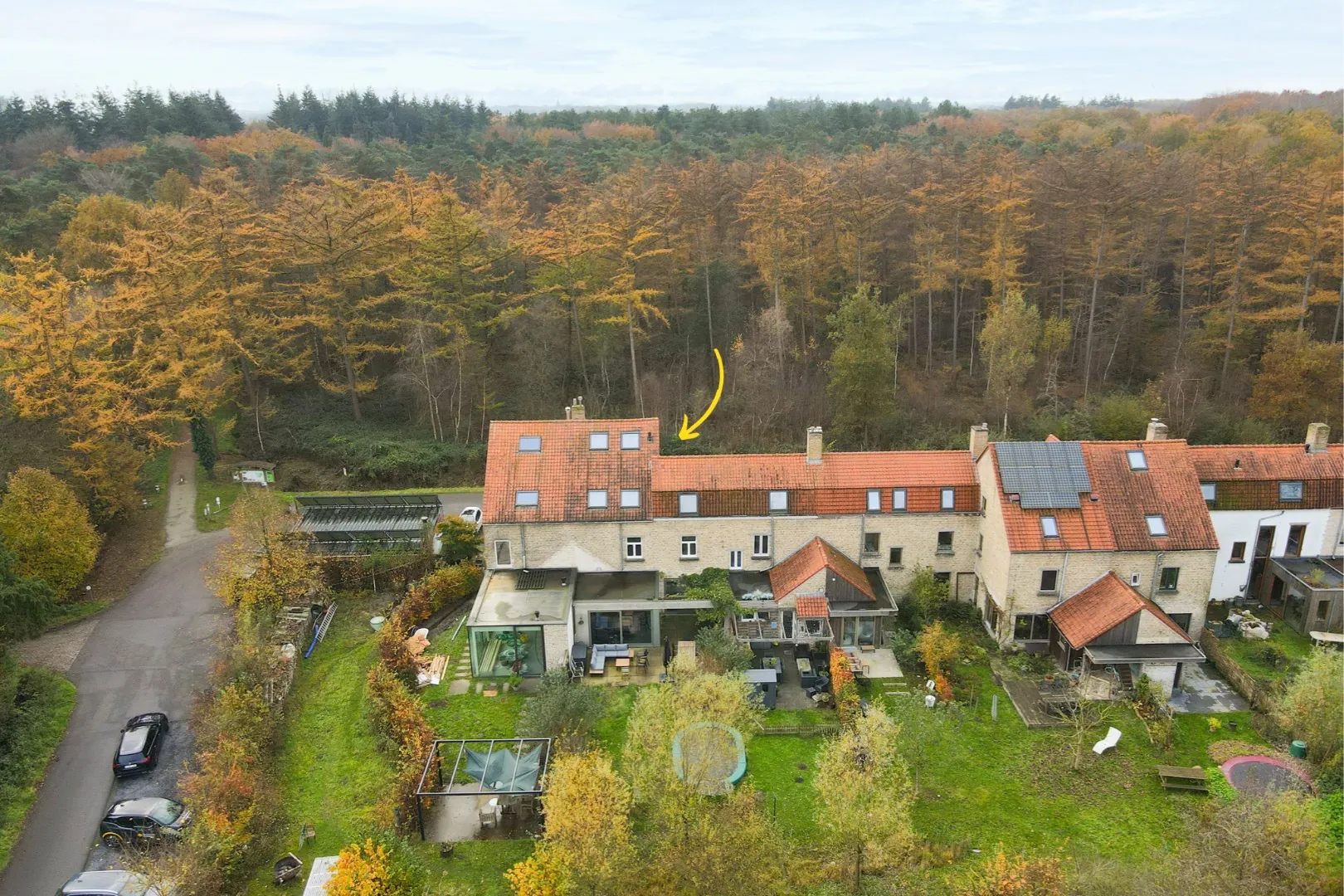 Gerenoveerde woning op een unieke ligging in Zedelgem