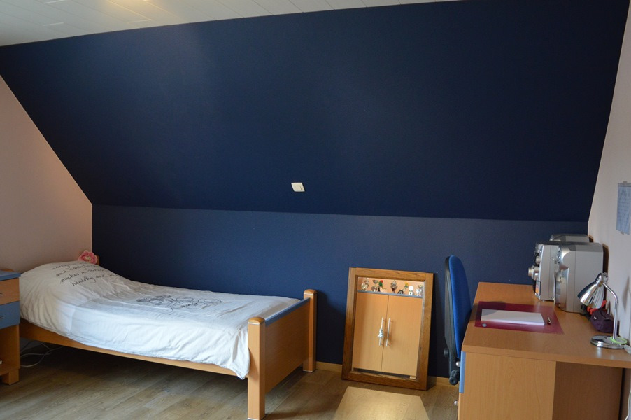 Ruime woning met stalgebouw op 6.723m² te Waarschoot 