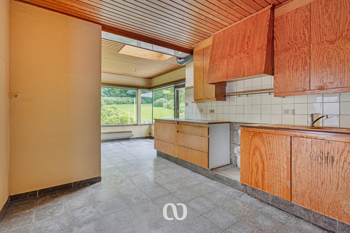 Modernistische villa nabij centrum Oudenaarde 